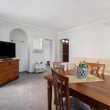 Al Vecchio Pozzo Apartment *